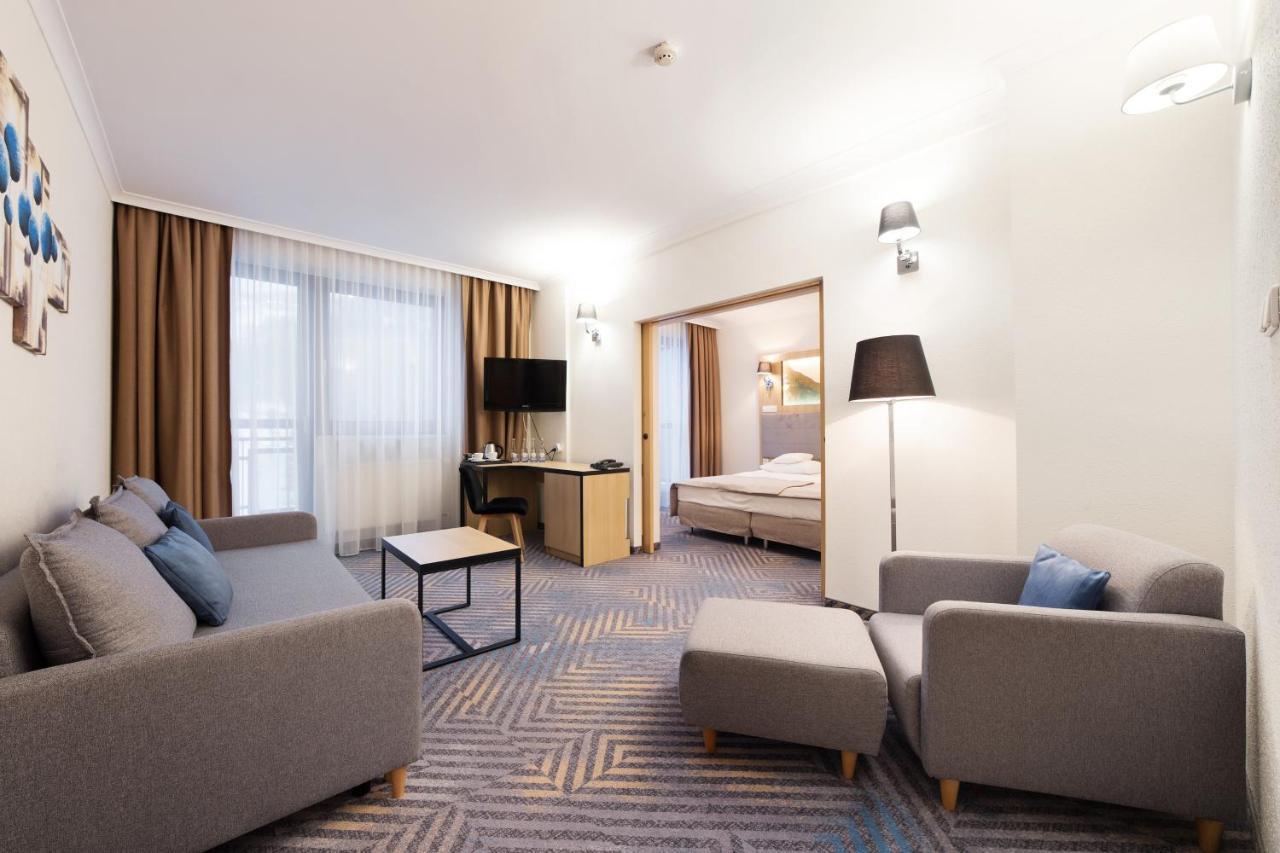 Apartament (4 osoby dorosłe)